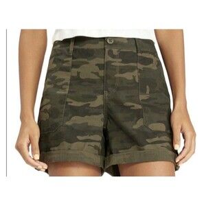 Sanctuary Camo Surplus  Cargo Rolled Up Tab Shorts Size 28